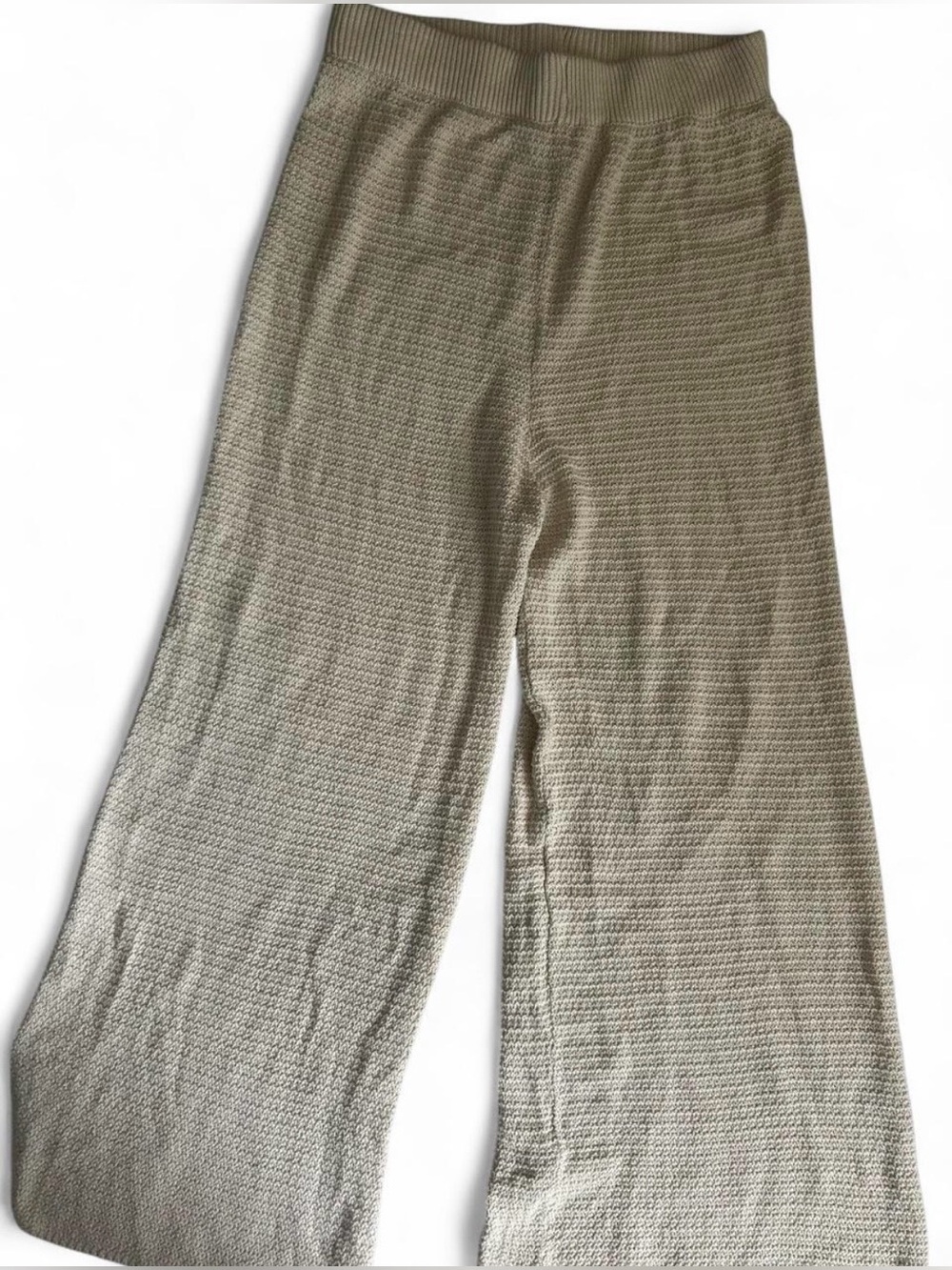 Matching Knit Set - Picture 4 of 7